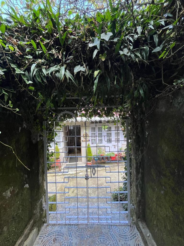 Darjeeling Bnb Exterior photo